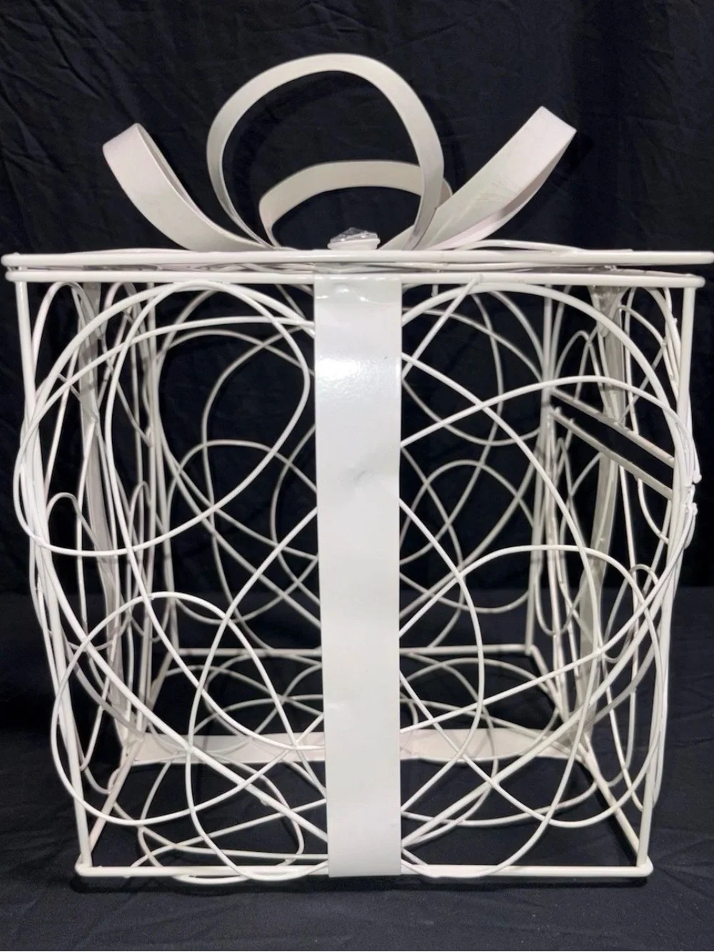 White Metal Wire Wedding Card Box Wishing Well with Lock & Keys